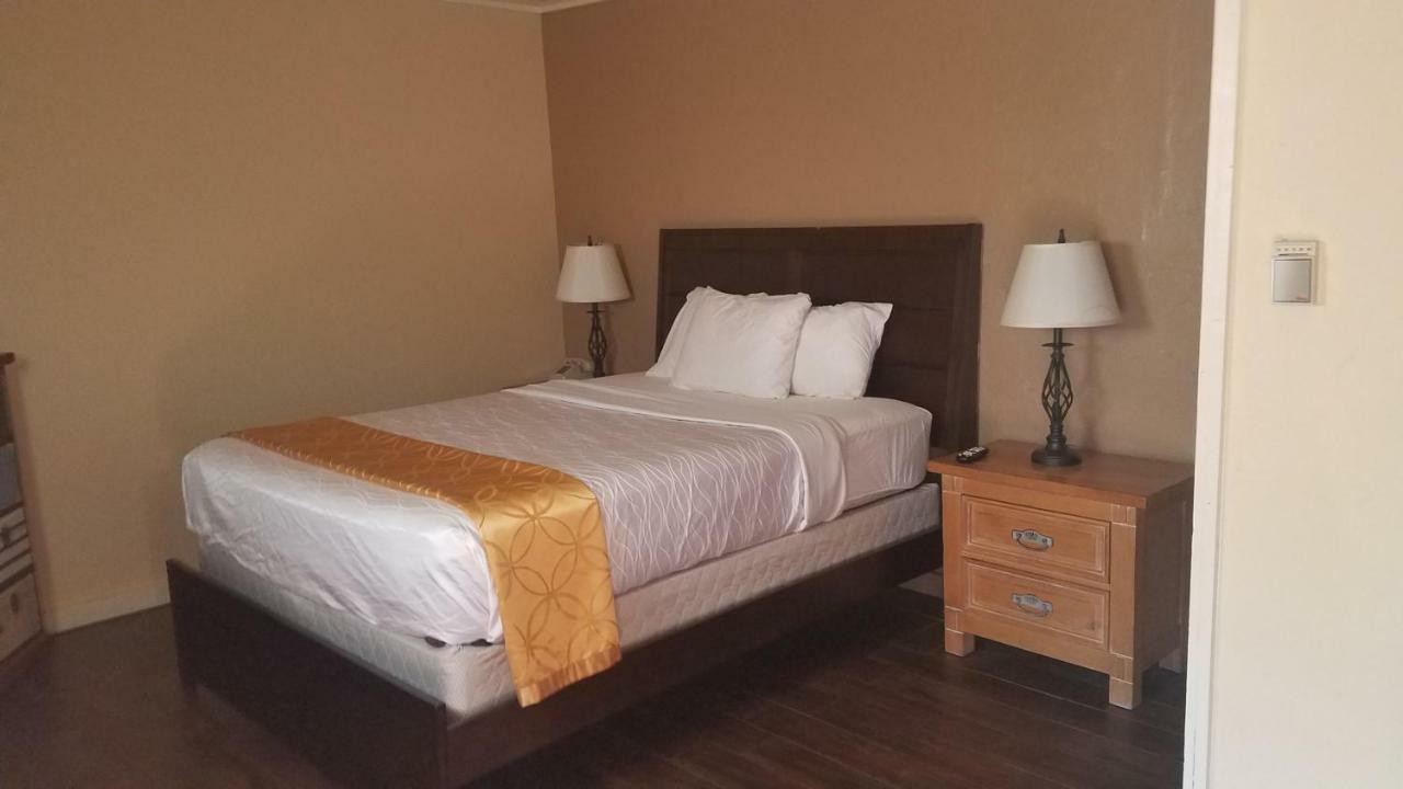 La Petite Motel